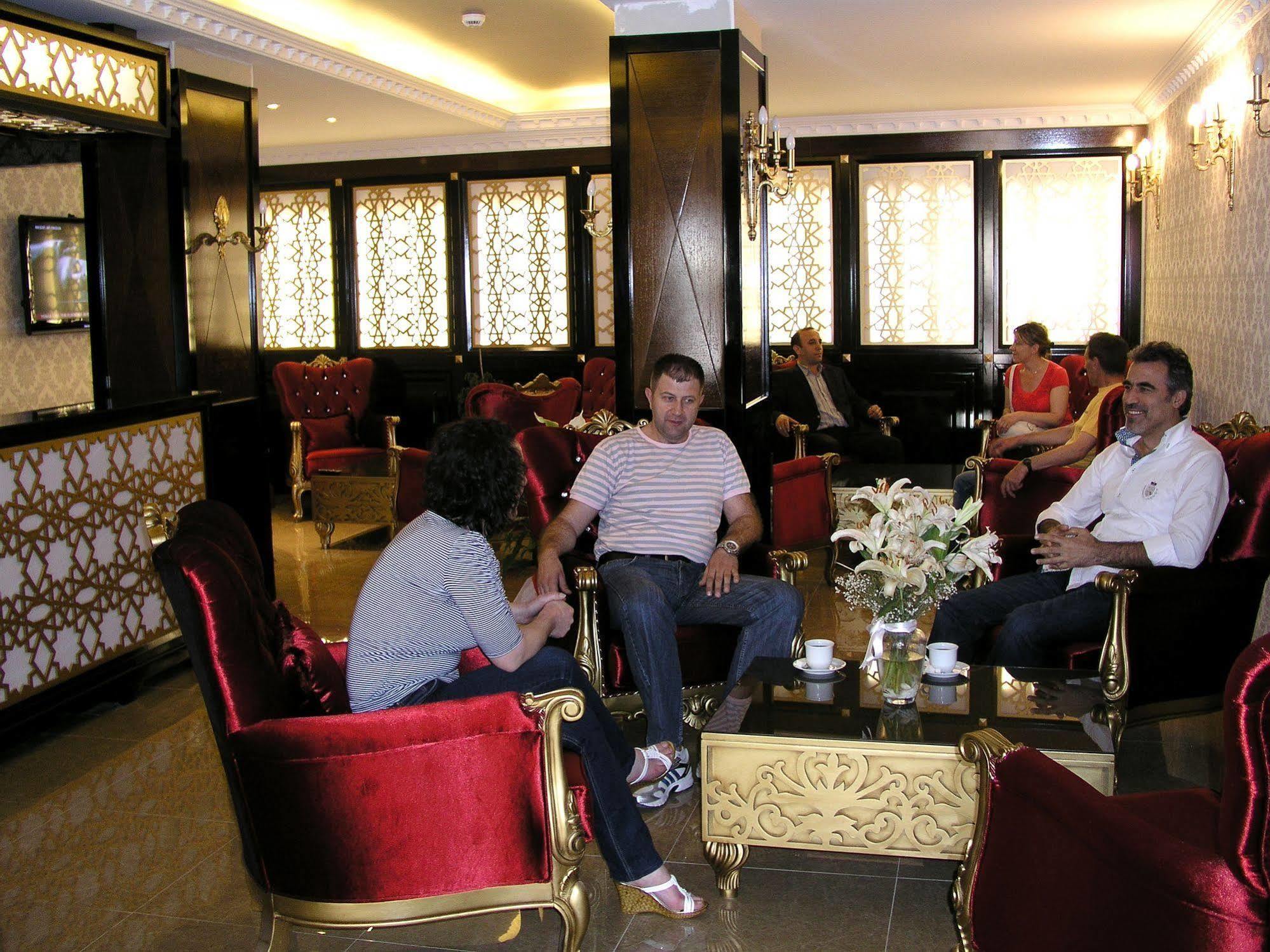Otel Salinas